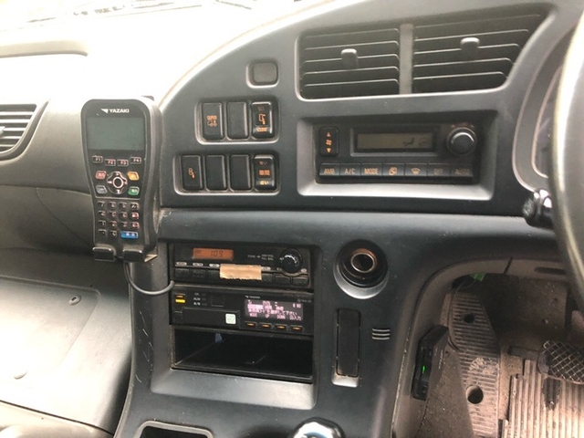 いすゞ ギガ 大型 タンクローリー PDG-CYY77V8(5595) 33枚目