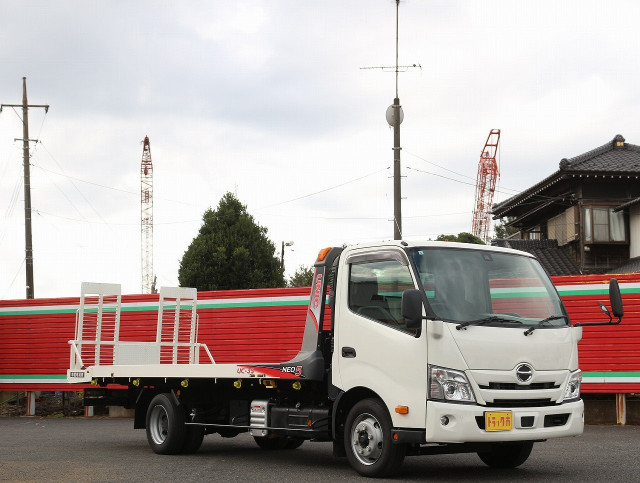 日野 デュトロ 小型 キャリアカー 2RG-XZU722M(96066) 3枚目