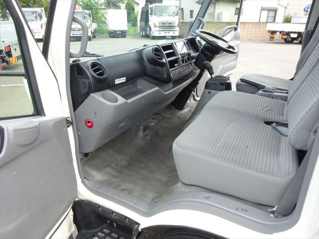 トヨタ ダイナ 小型 平ボディ TPG-XZU710(105993) 27枚目