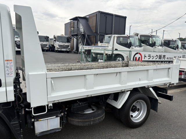 三菱ふそう キャンター 小型 土砂ダンプ 2RG-FBA60(105625) 7枚目