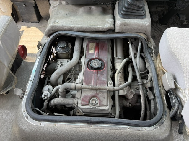 トヨタ コースター 中型 バス PB-XZB50(109619) 38枚目