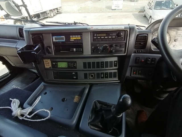 日野 プロフィア 大型 冷蔵冷凍バン PK-FR1EZWG(5542) 56枚目