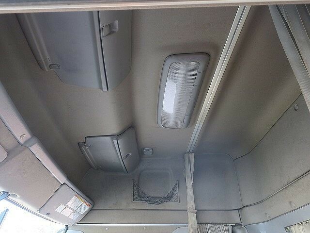日野 プロフィア 大型 トラクタ QKG-SH1EDAG(39740) 23枚目