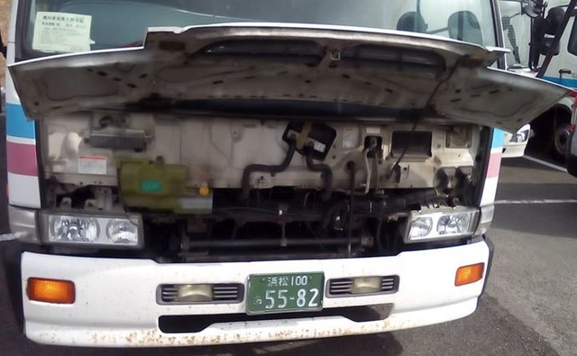 UDトラックス（日産） コンドル 中型 ウィング KK-MK25B(2803) 9枚目