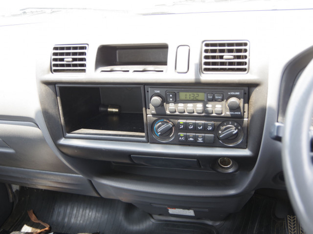 日産自動車 バネット 小型 土砂ダンプ ADF-SKF2LN(109641) 19枚目