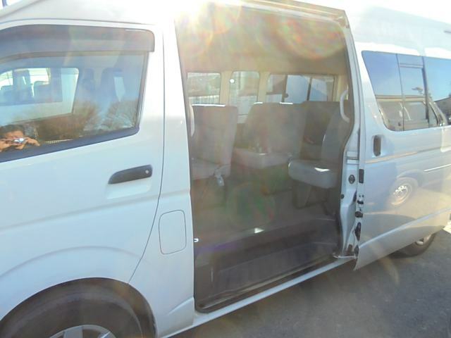 トヨタ ハイエース その他 Translation missing: ja.item.body_keijou_enum.body_keijou_one_box ADF-KDH223B(9757) 25枚目