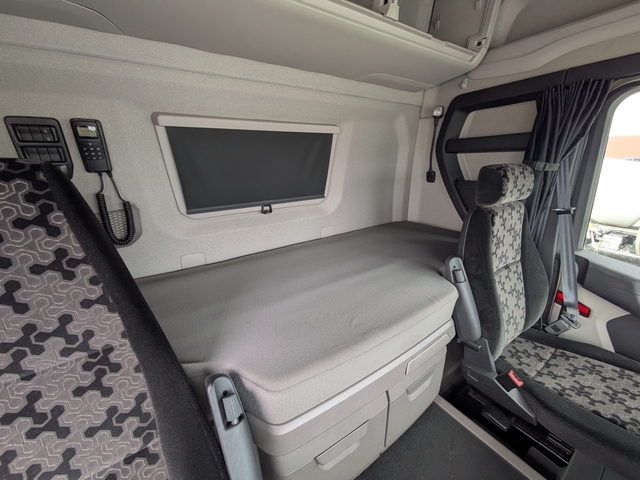 スカニア R 大型 トラクタ 2PG-A4X2ACGL(107941) 8枚目