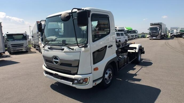 日野 レンジャー 中型 コンテナ専用車 2KG-FC2ABA(34742) 2枚目