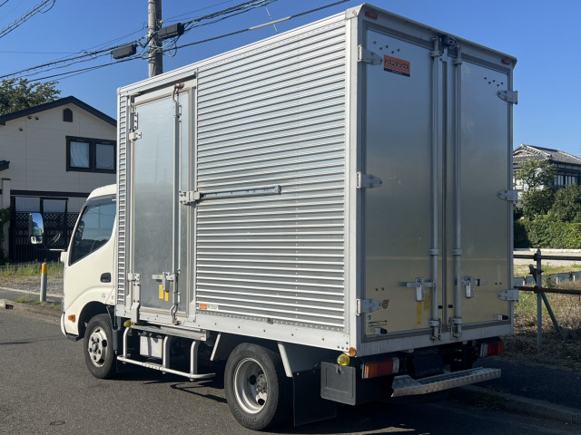 日野 デュトロ 小型 バン 2RG-XZC605M(110895) 4枚目