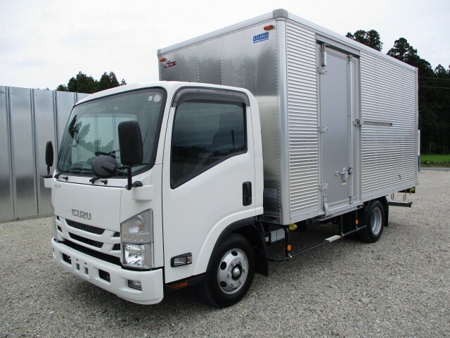 いすゞ エルフ 小型 バン 2RG-NPR88AN(6817) 1枚目