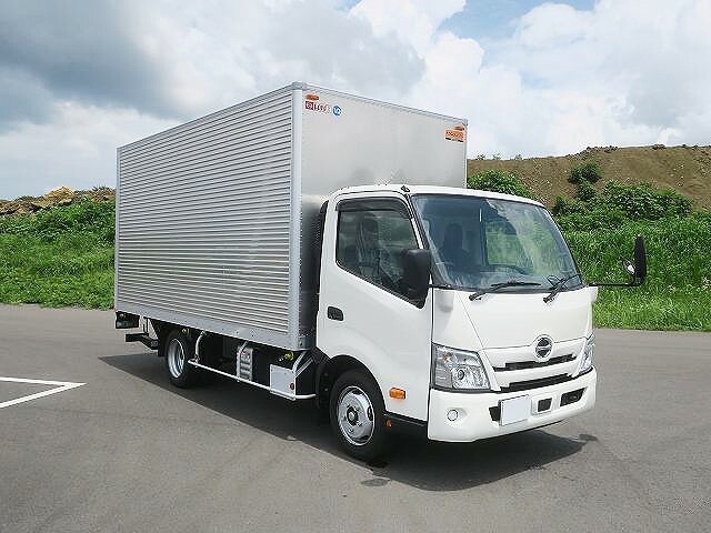 日野 デュトロ 小型 バン 2RG-XZU710M(26858) 2枚目
