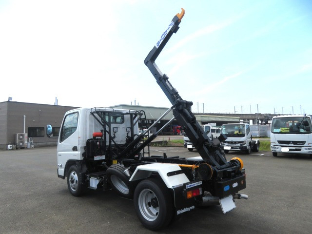 三菱ふそう キャンター 小型 コンテナ専用車 2RG-FBAV0(108791) 26枚目