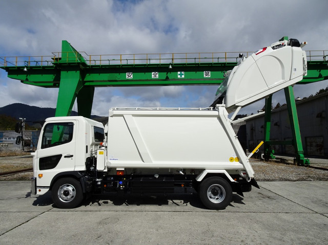 日野 レンジャー 増トン 塵芥車（プレス式） 2KG-GC2ABA(106369) 7枚目
