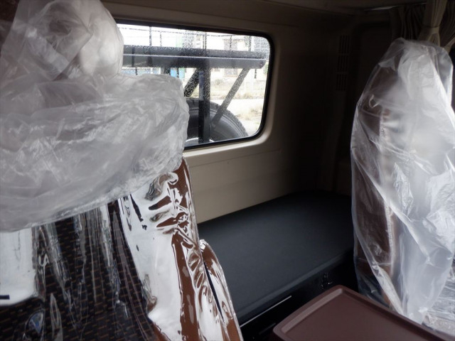 日野 レンジャー 増トン コンテナ専用車 2KG-GD2ABA(106581) 15枚目