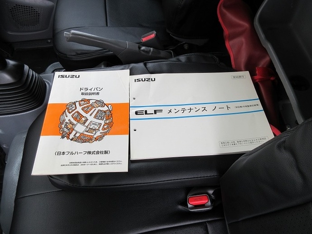 いすゞ エルフ 小型 バン TKG-NLR85AN(6708) 32枚目