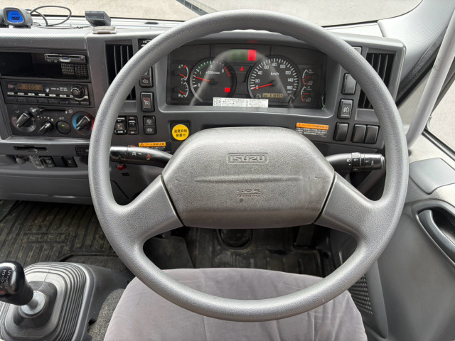 いすゞ フォワード 増トン 平ボディ（クレーン付） LKG-FTR90T2(111764) 36枚目