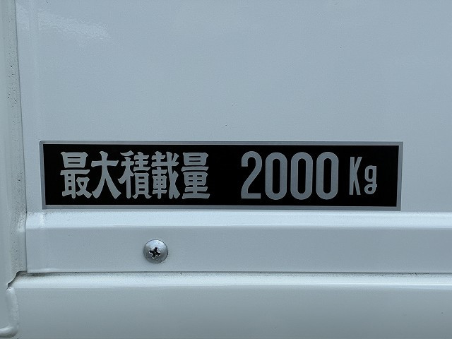 いすゞ エルフ 小型 平ボディ 2TG-NJR88AF(99819) 16枚目