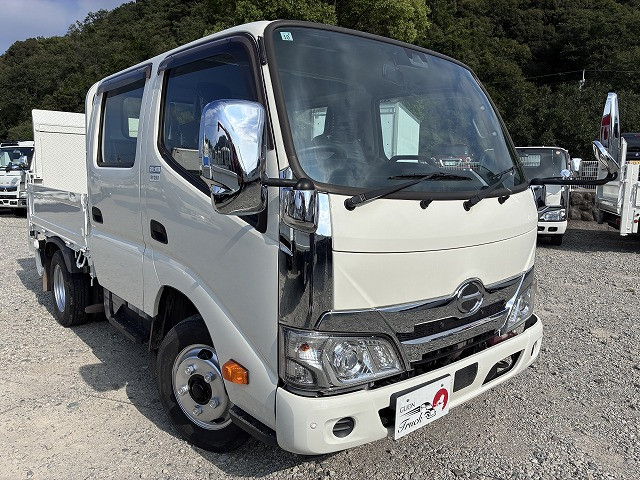 日野 デュトロ 小型 Wキャブ 2RG-XZU605M(112263) 3枚目