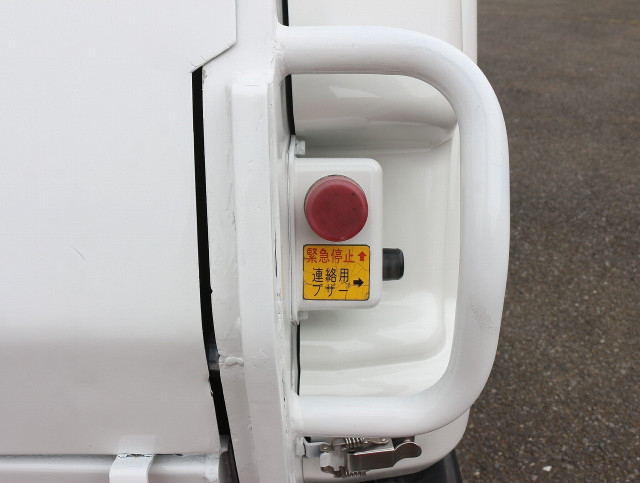 いすゞ エルフ 小型 塵芥車（プレス式） BKG-NMR85AN(111651) 13枚目
