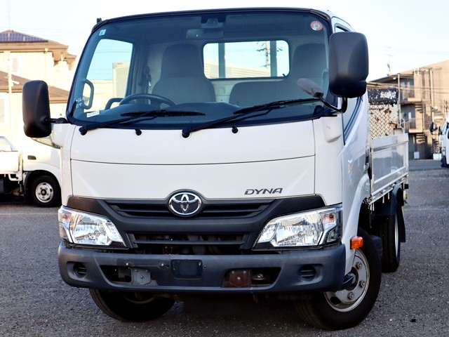 トヨタ ダイナ 小型 平ボディ TPG-XZC605(112874) 1枚目