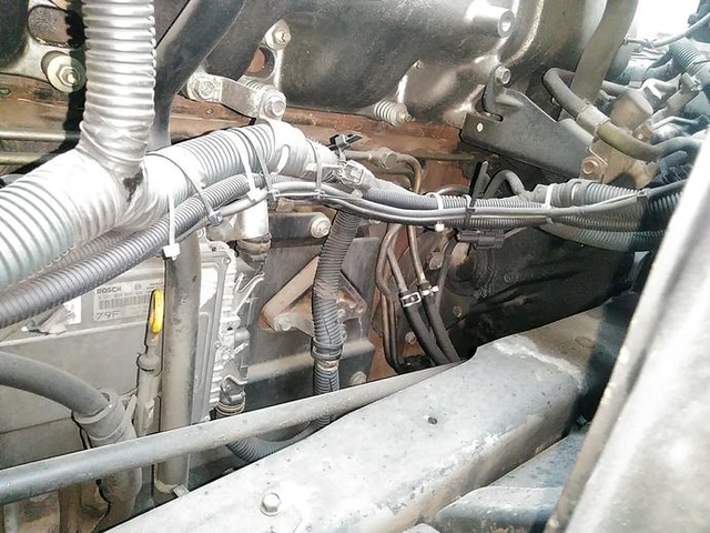 UDトラックス（日産） ビッグサム 大型 ウィング KL-CD48ZWA(3355) 29枚目