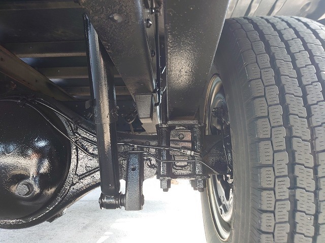 いすゞ エルフ 小型 バン TDG-NPS85AN(9660) 33枚目