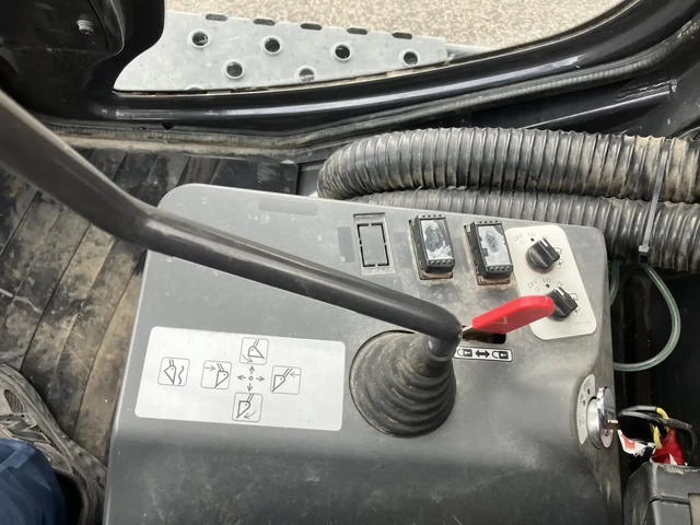 - 小型 その他 ZW80S-5B(111968) 42枚目