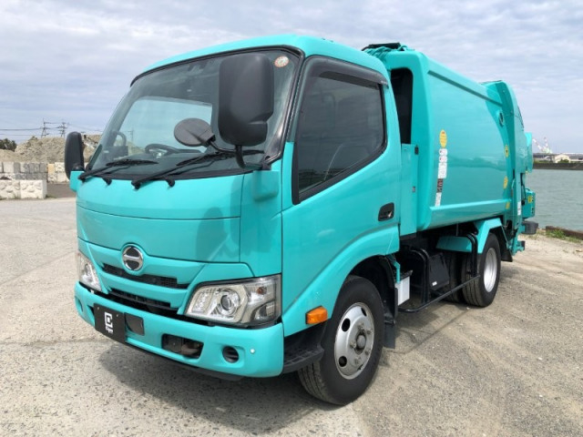 日野 デュトロ 小型 塵芥車（プレス式） 2RG-XZU605X(105362) 1枚目