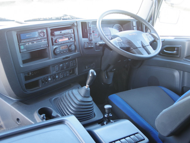いすゞ ギガ 大型 その他 QKG-CYJ77BA(112968) 31枚目