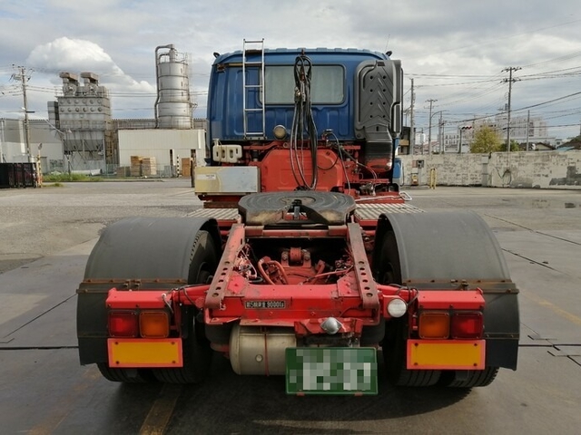 いすゞ ギガ 大型 トラクタ PJ-EXD52D6(4222) 5枚目