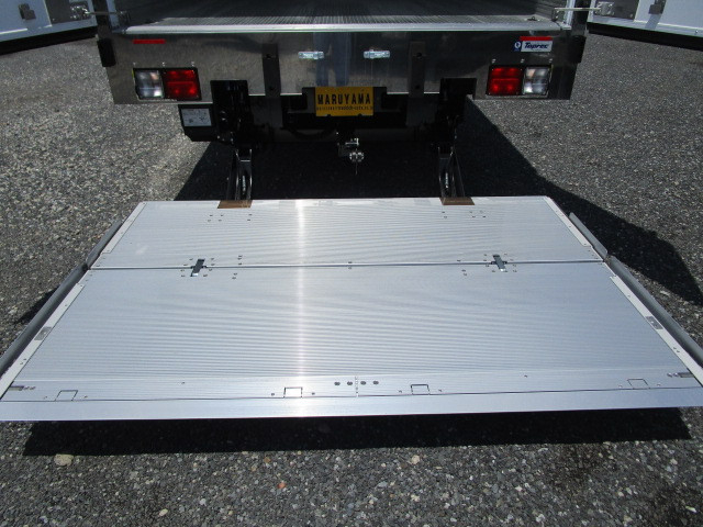 日野 レンジャー 中型 冷蔵冷凍バン 2PG-FD2ABG(87041) 38枚目