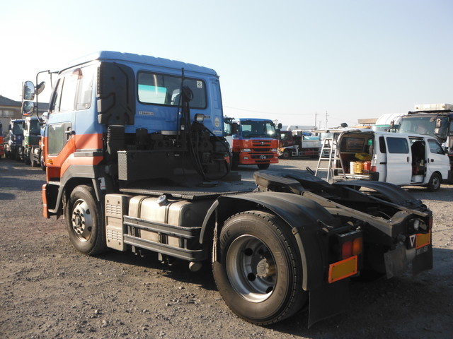 UDトラックス（日産） ビッグサム 大型 トラクタ KL-CK482BAT(1074) 5枚目