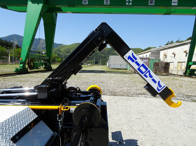 三菱ふそう キャンター 小型 コンテナ専用車 2RG-FBAV0(108121) 14枚目