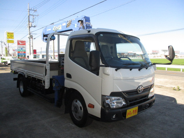 トヨタ トヨエース 小型 平ボディ（クレーン付） TKG-XZU650(103852) 38枚目