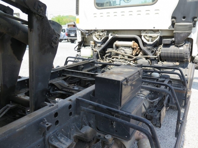 いすゞ エルフ 小型 バン BDG-NKR85(6725) 22枚目