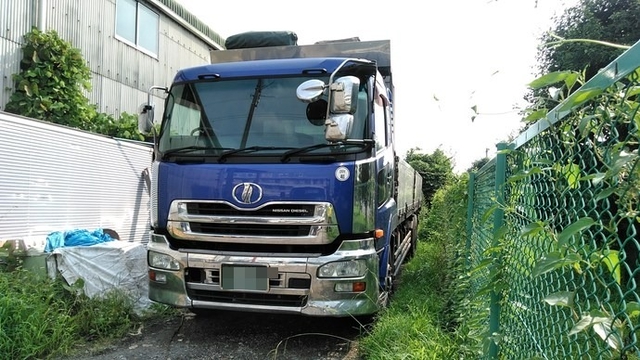 UDトラックス（日産） クオン 大型 平ボディ PKG-CD4ZA(3574) 3枚目