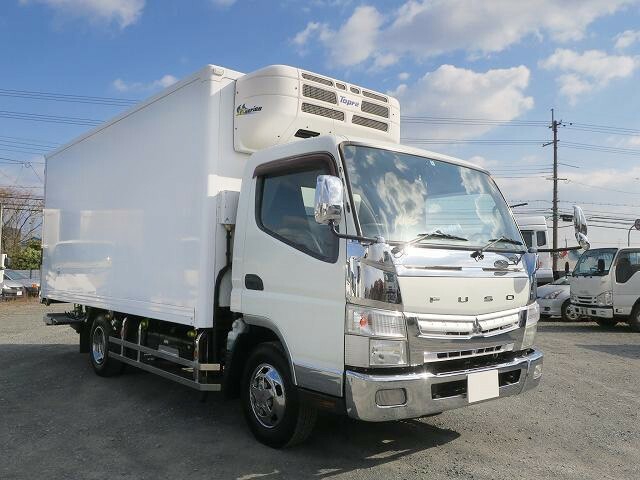 三菱ふそう キャンター 小型 冷蔵冷凍バン TKG-FEB50(37261) 2枚目
