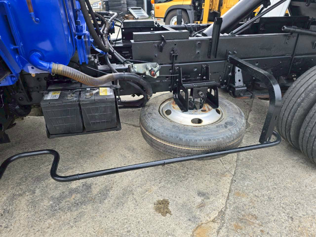 マツダ タイタン 小型 土砂ダンプ TKG-LMR85N(109900) 21枚目