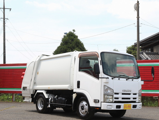 いすゞ エルフ 小型 塵芥車（プレス式） TKG-NMR85AN(109429) 3枚目