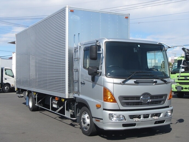 日野 レンジャー 中型 バン TKG-FD7JLAA(9693) 2枚目
