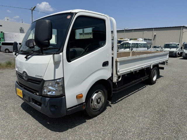 トヨタ ダイナ 小型 平ボディ TPG-XZU710(109617) 1枚目
