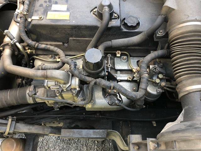 UDトラックス（日産） クオン 大型 ウィング ADG-CG4XL(3990) 44枚目