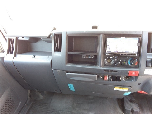 Isuzu elf Small Box body BKG-NMR85AN(11590) 31枚目
