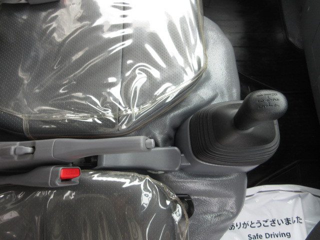 いすゞ エルフ 小型 土砂ダンプ 2RG-NJR88AD(105437) 24枚目
