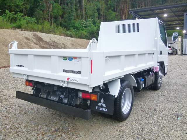 三菱ふそう キャンター 小型 土砂ダンプ 2RG-FBA60(111848) 4枚目