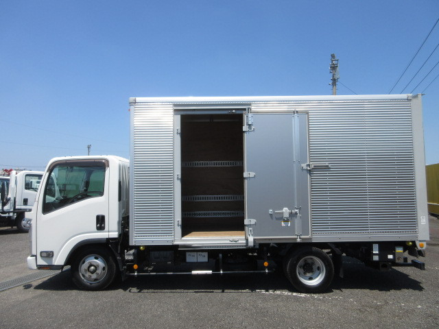 いすゞ エルフ 小型 バン 2RG-NMR88AN(109797) 6枚目