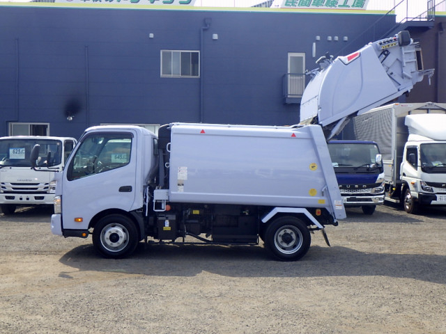 日野 デュトロ 小型 塵芥車（プレス式） 2RG-XZU702M(110074) 11枚目