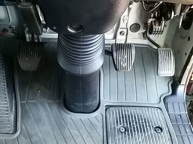 日野 レンジャー 中型 冷蔵冷凍バン TKG-FD7JLAG(9332) 19枚目