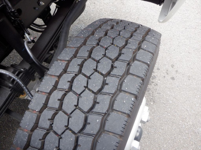 日野 レンジャー 増トン コンテナ専用車 2KG-GC2ABA(107182) 24枚目