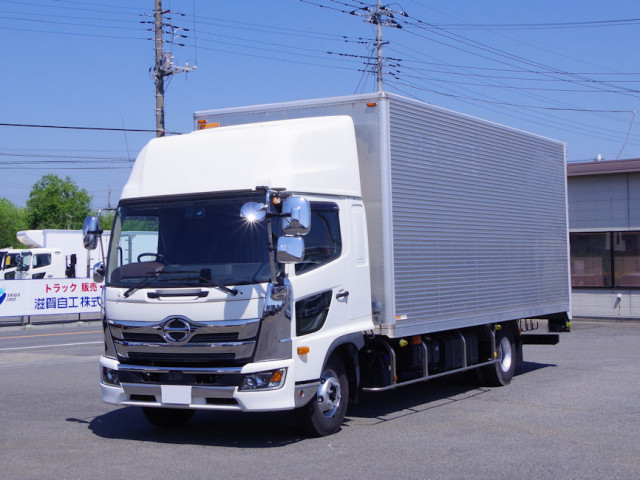 日野 レンジャー 中型 バン 2PG-FD2ABG(110696) 1枚目